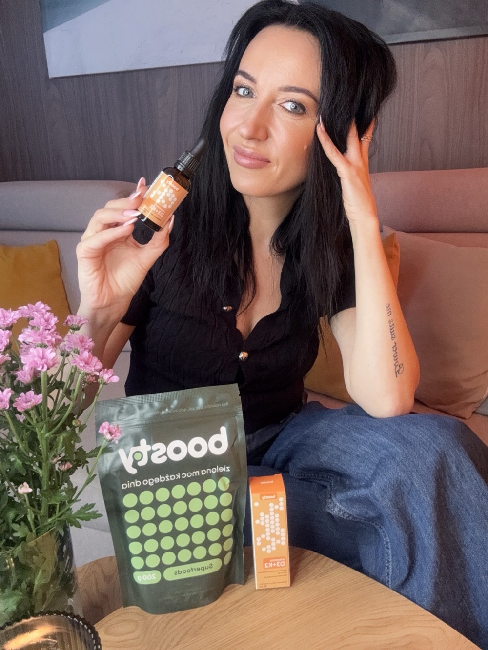 Ola z produktami Boosty Smart Greens i D3 K2